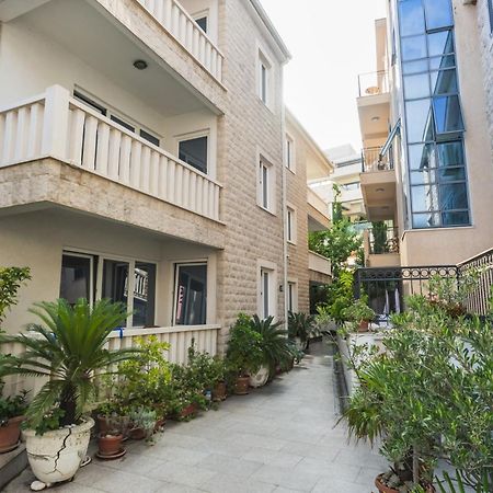 Apartments Franicevic Petrovac Exterior foto