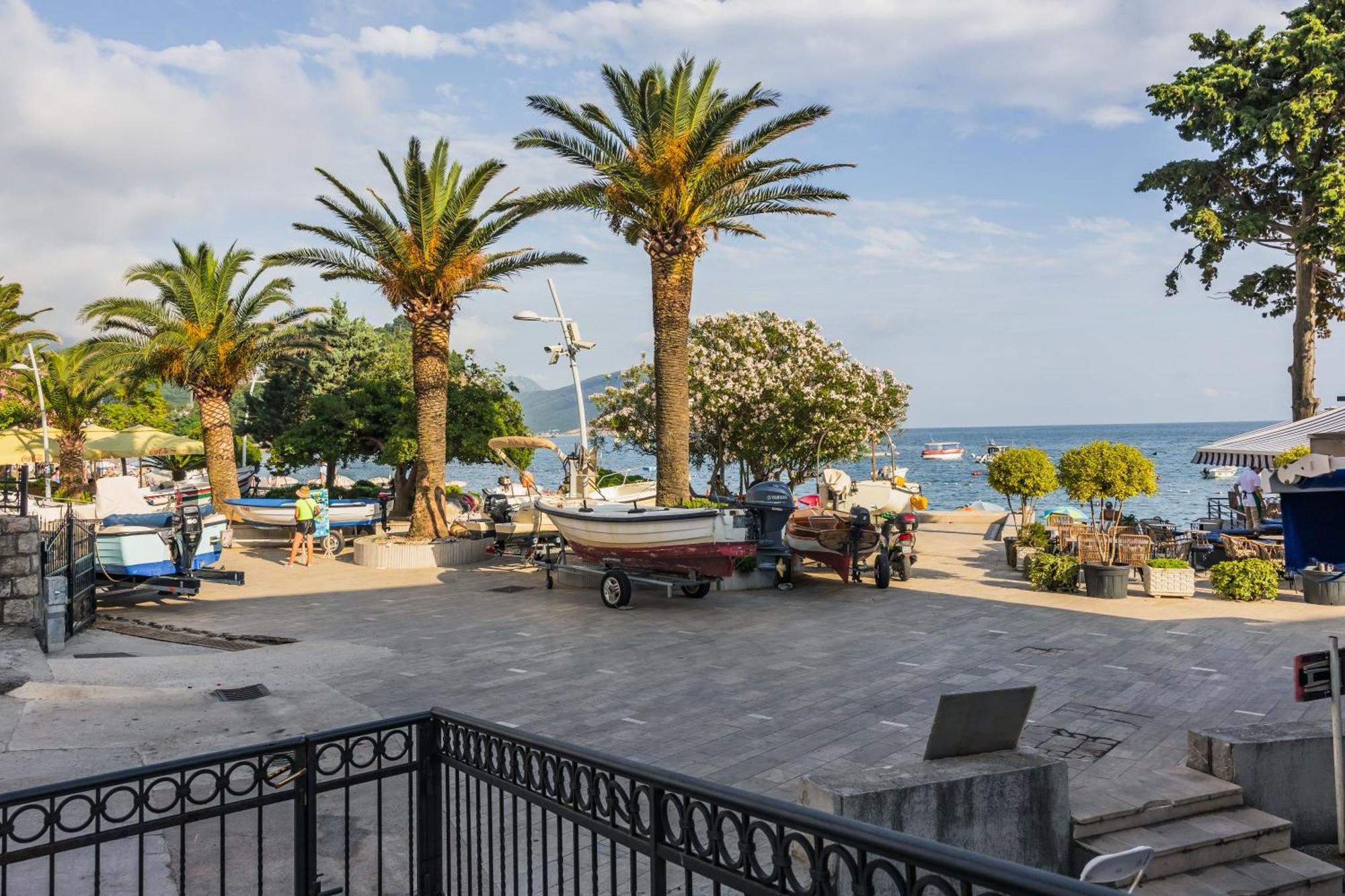 Apartments Franicevic Petrovac Exterior foto