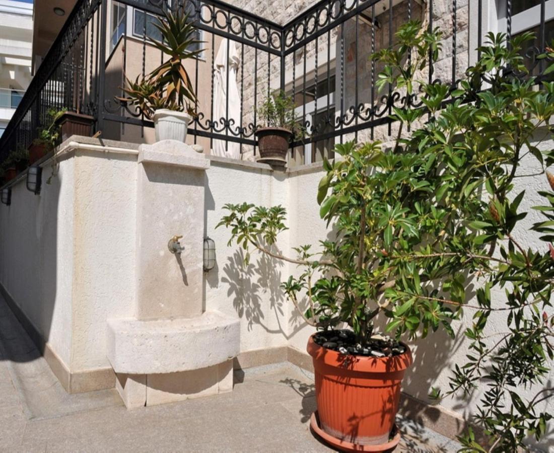 Apartments Franicevic Petrovac Habitación foto